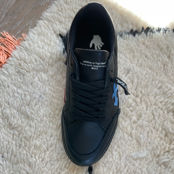 OFF-WHITE Full-Grain Vulcanized Sneakers (brand new) - Picture 3 of 4